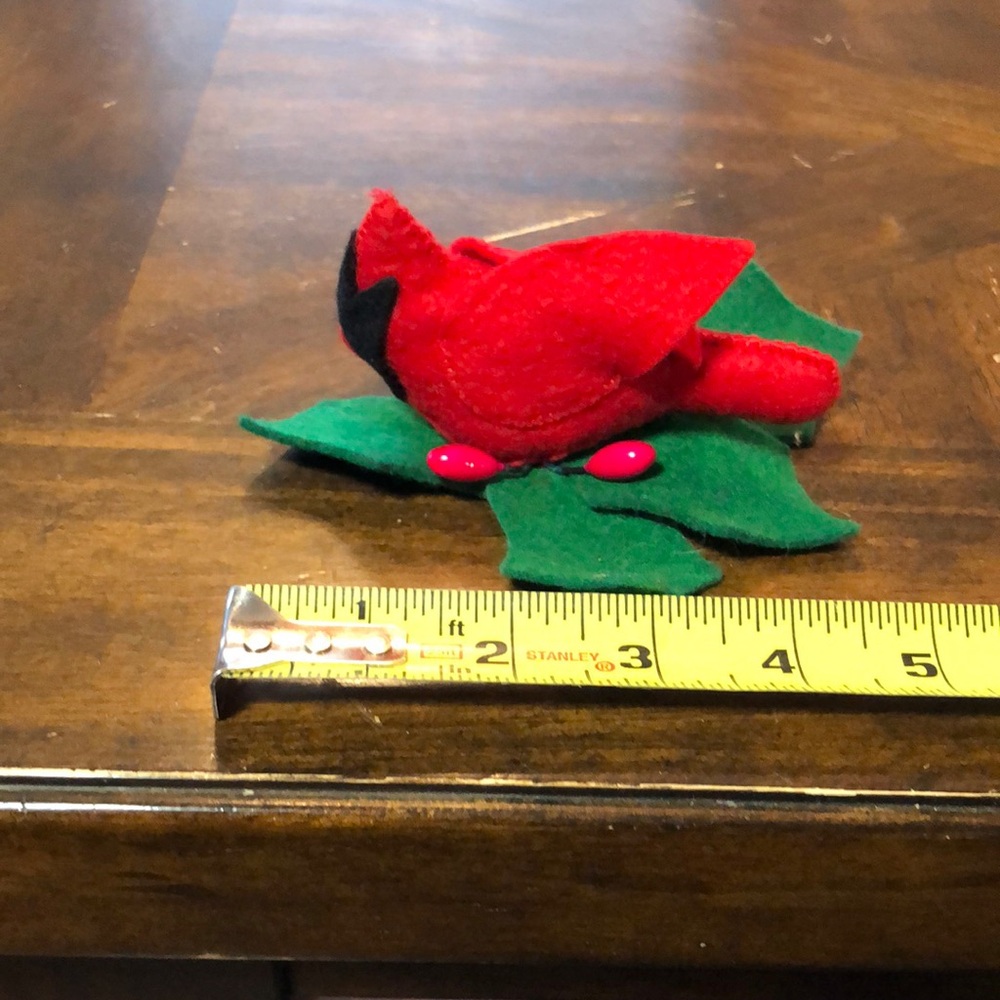 Handcrafted Red Cardinal Ornament - Picture 6 of 6